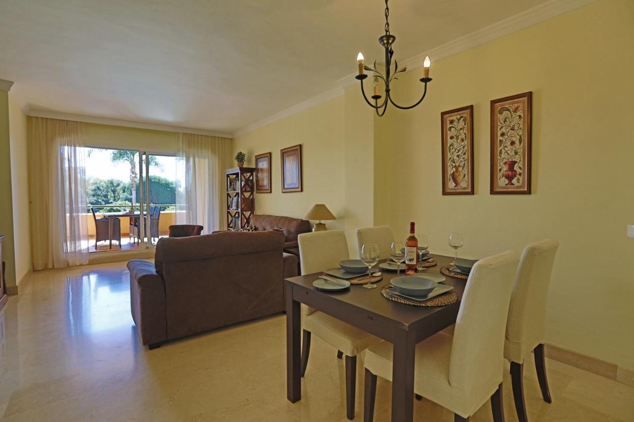 R6 Los Patios 2 Bedroom Marbella Exterior photo