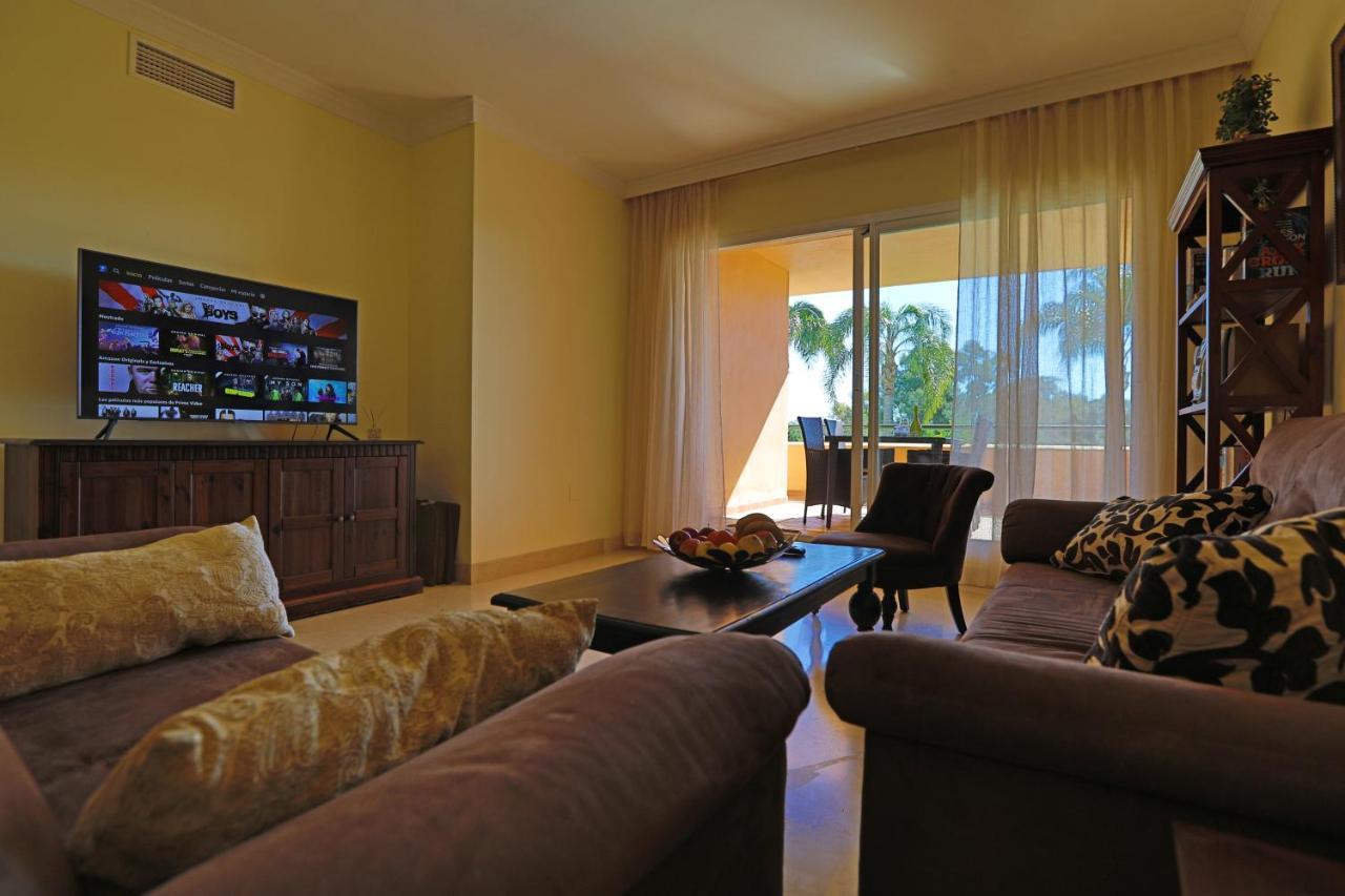 R6 Los Patios 2 Bedroom Marbella Exterior photo