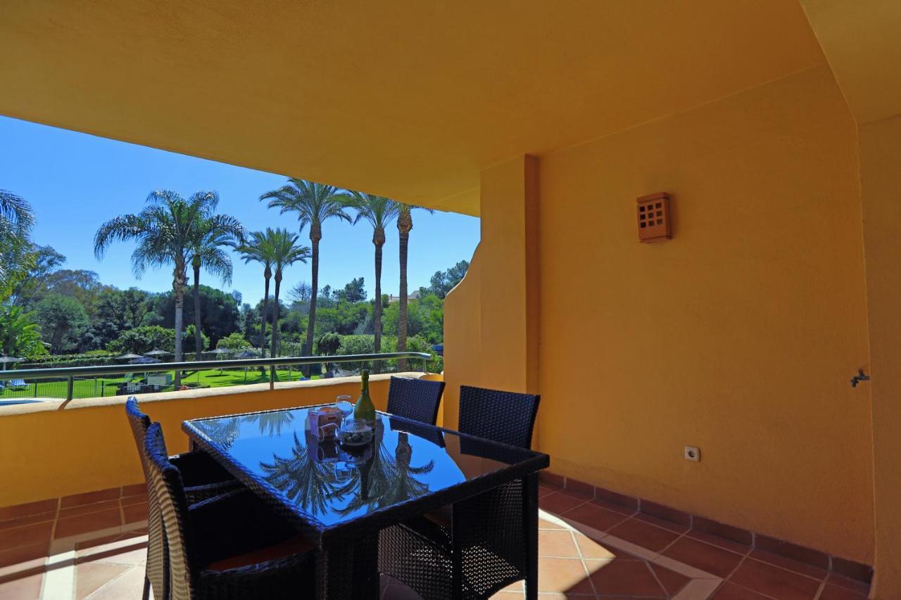 R6 Los Patios 2 Bedroom Marbella Exterior photo